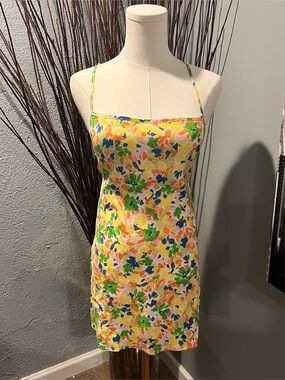 🌼NWT SKY TO MOON YELLOW FLORAL MINI DRESS SIZE SMALL🌼